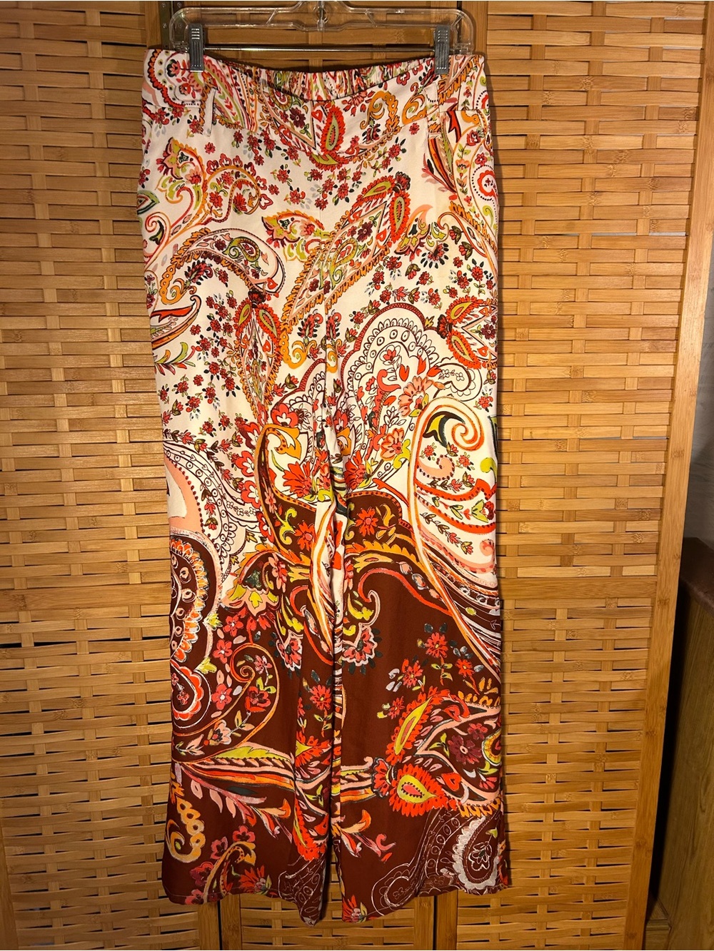 🐾2/$8- New York & Company- Paisley Wide-Leg Pants in